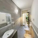 Πανσιόν Vitti's 3*