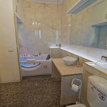 Vitti's Verona