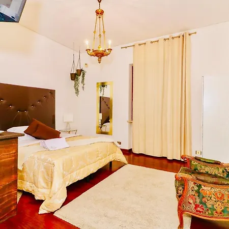 Vitti's Guest house 3*